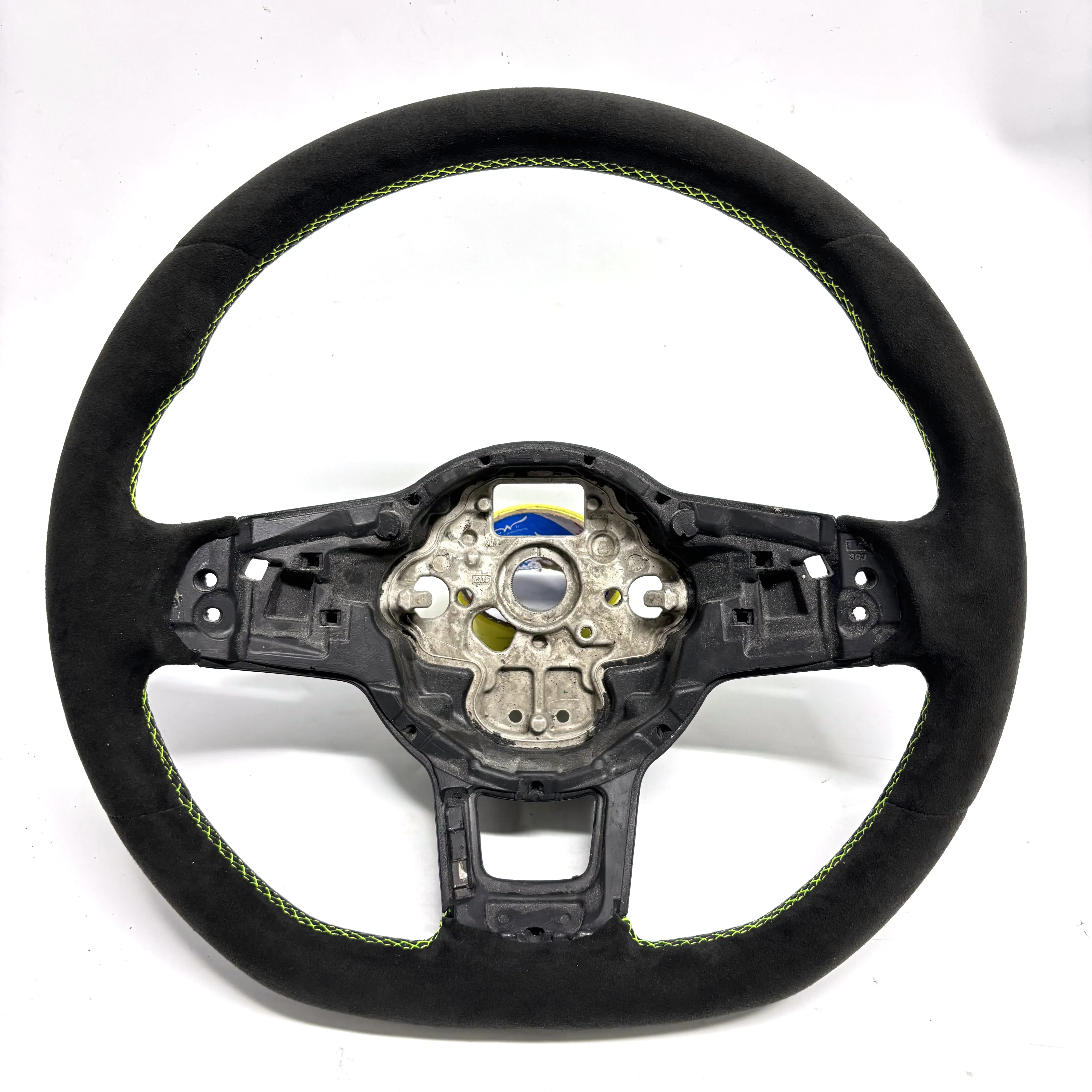 

НАСТОЯЩИЙ руль из алькантары для volkswagen MK7 GTI R GOLF