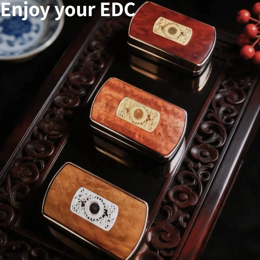 

Enjoy EDC Blood Sandalwood and Copper Inlaid Dual-Track Dense Straight Push Fingertip Card Decompression Toy