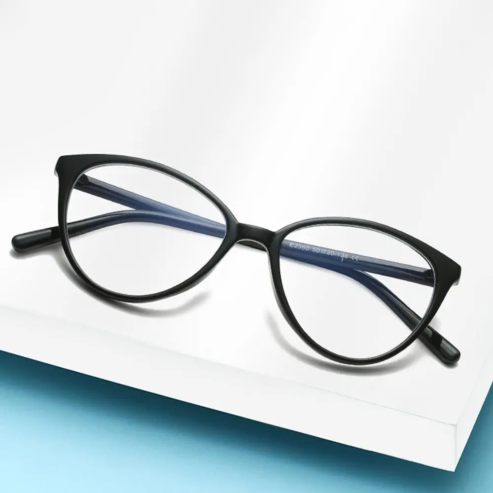 Hot Sale Anti-UV Blue Rays Eyeglasses Women Fashion Ultra-light Frame Glasses Computer Goggles Protection Eyewear Vision Care