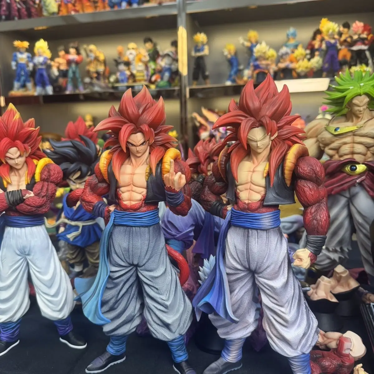 2025 33 سنتيمتر/12.99 بوصة لعبة دراغون بول Ssj4 Gogeta الشكل سوبر سايان 4 Gogeta البلاستيكية عمل أرقام Jg تمثال جمع نموذج اللعب هدية