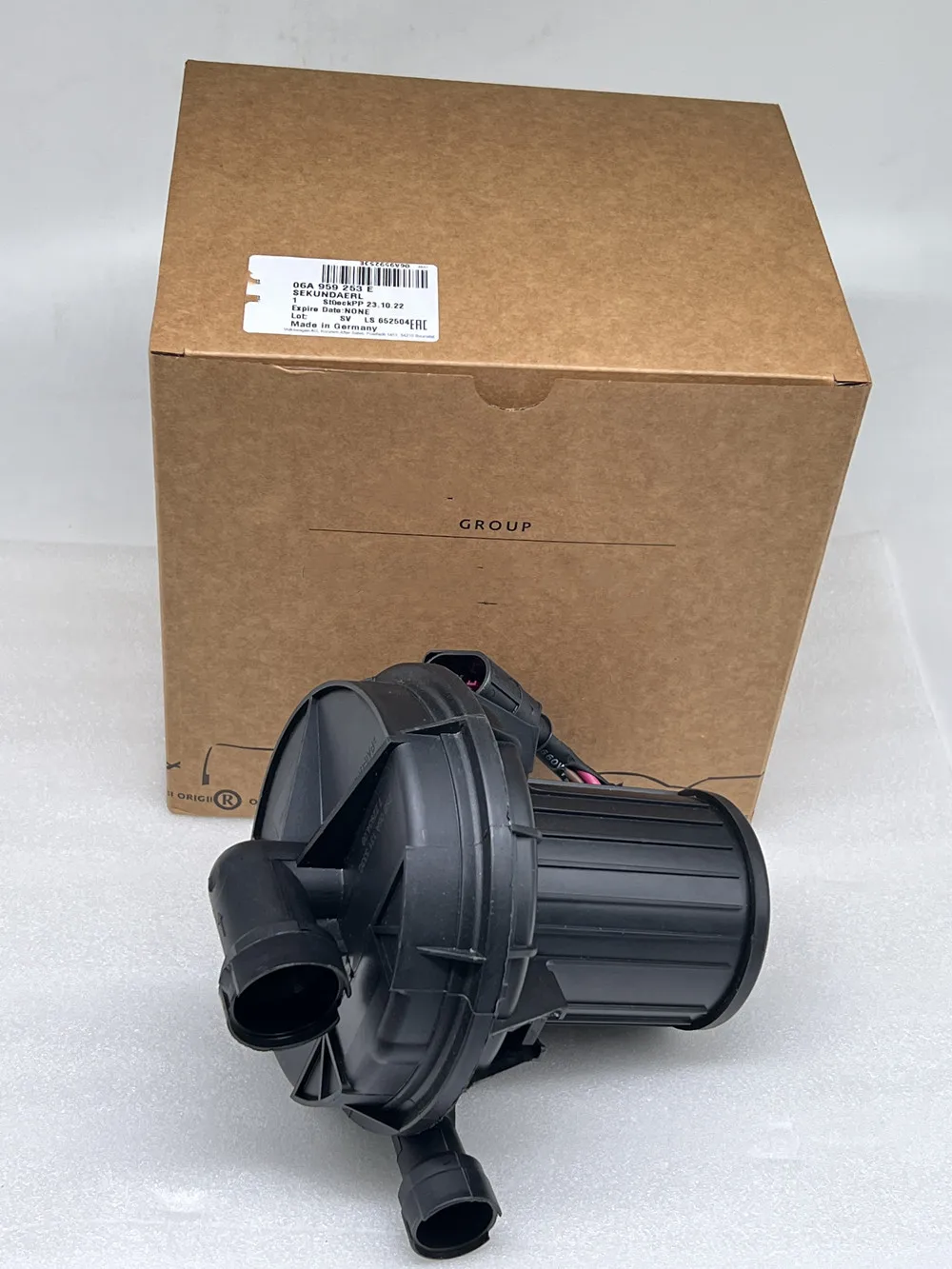 OEM NEW SMOG AIR PUMP SECONDARY Air Pump 06A959253E 06A959253B For AUDI A4 A6 A8 Q7 VW Beetle 078906601E 078906601A 078906601B