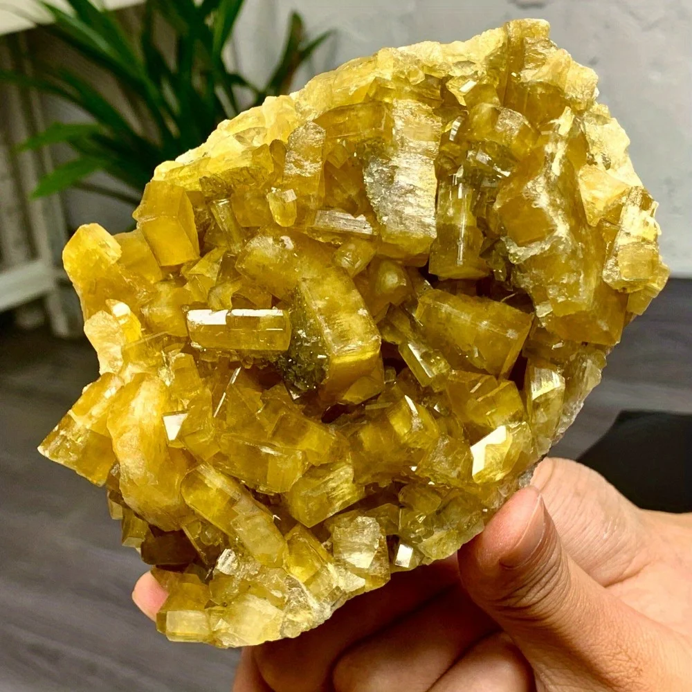 Rare Golden Barite Crystal Cluster, Home Decor, Irregular Shape, Elegant Crystal Ornament, Ideal Gifts for Crystal Collectors