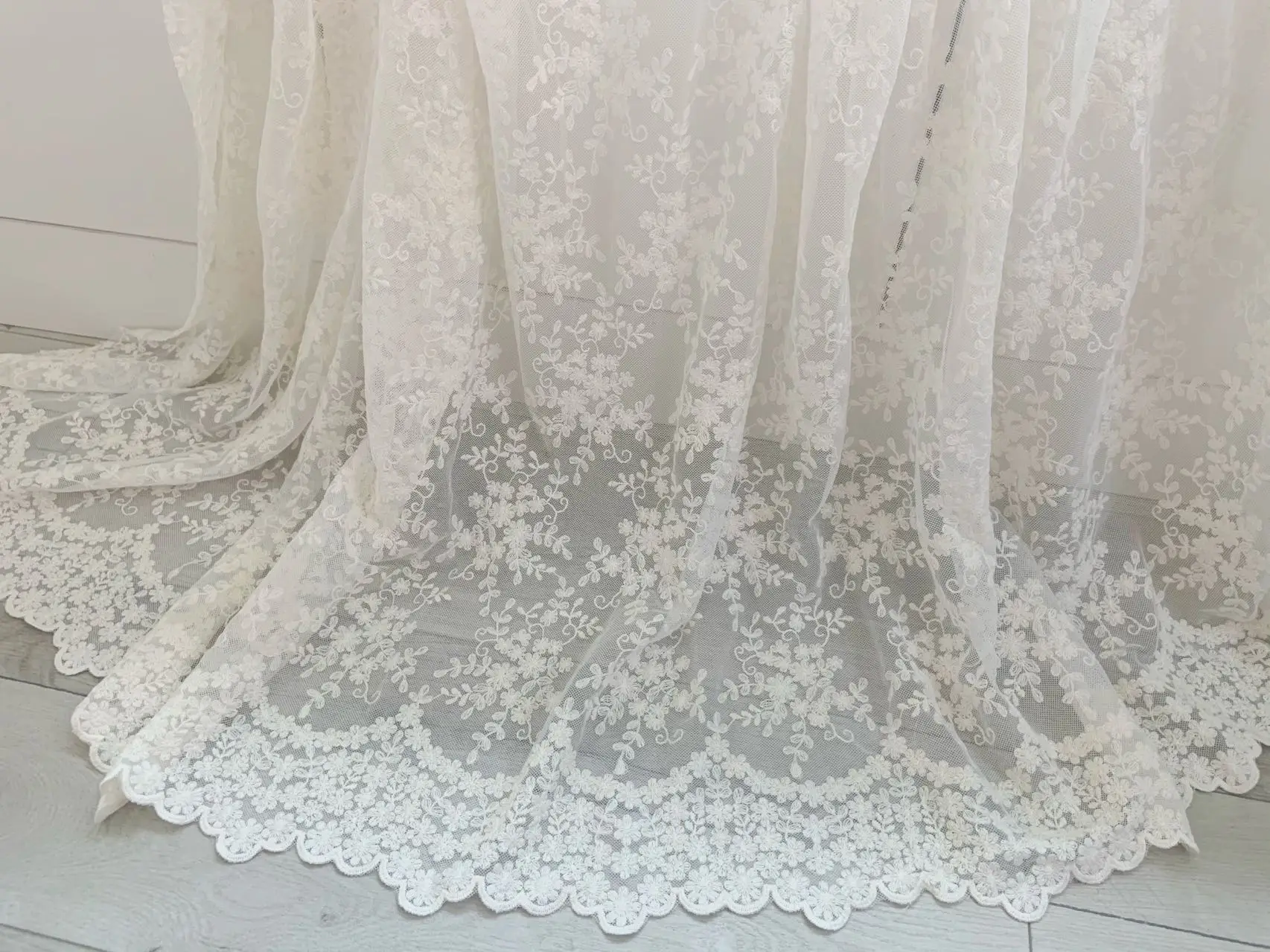 3 Yards Ivory Embroidery Floral Tulle Lace Fabric Retro Flowers Gauza for Bodice Sewing Accessories,Wedding Cloth