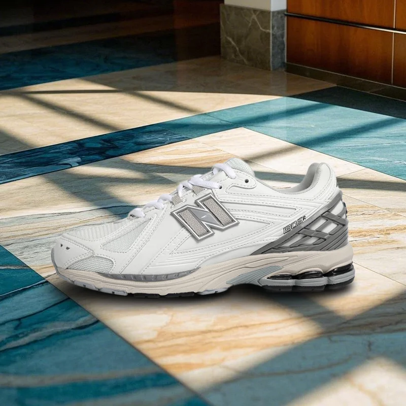 

Spring/Autumn Fashion Multi-functional Couple Shoes Men's or Women's Styles with Soft Bottoms for Casual and Sports Activities
