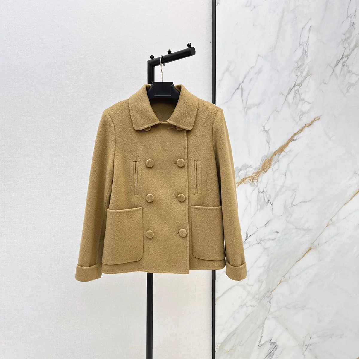 2026 high-quality women's retro doll collar double breasted woolen jacket--hb803