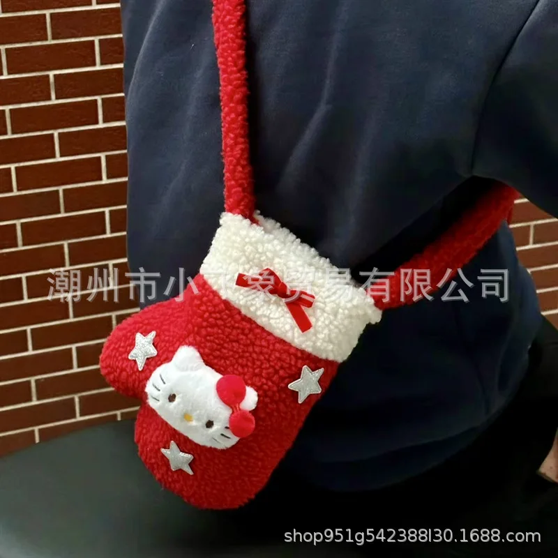 

Sanrio Student Plush Winter Warm HelloKitty New Year Cute Cartoon Comfortable Glove Bag Crossbody Personality Creative Bag