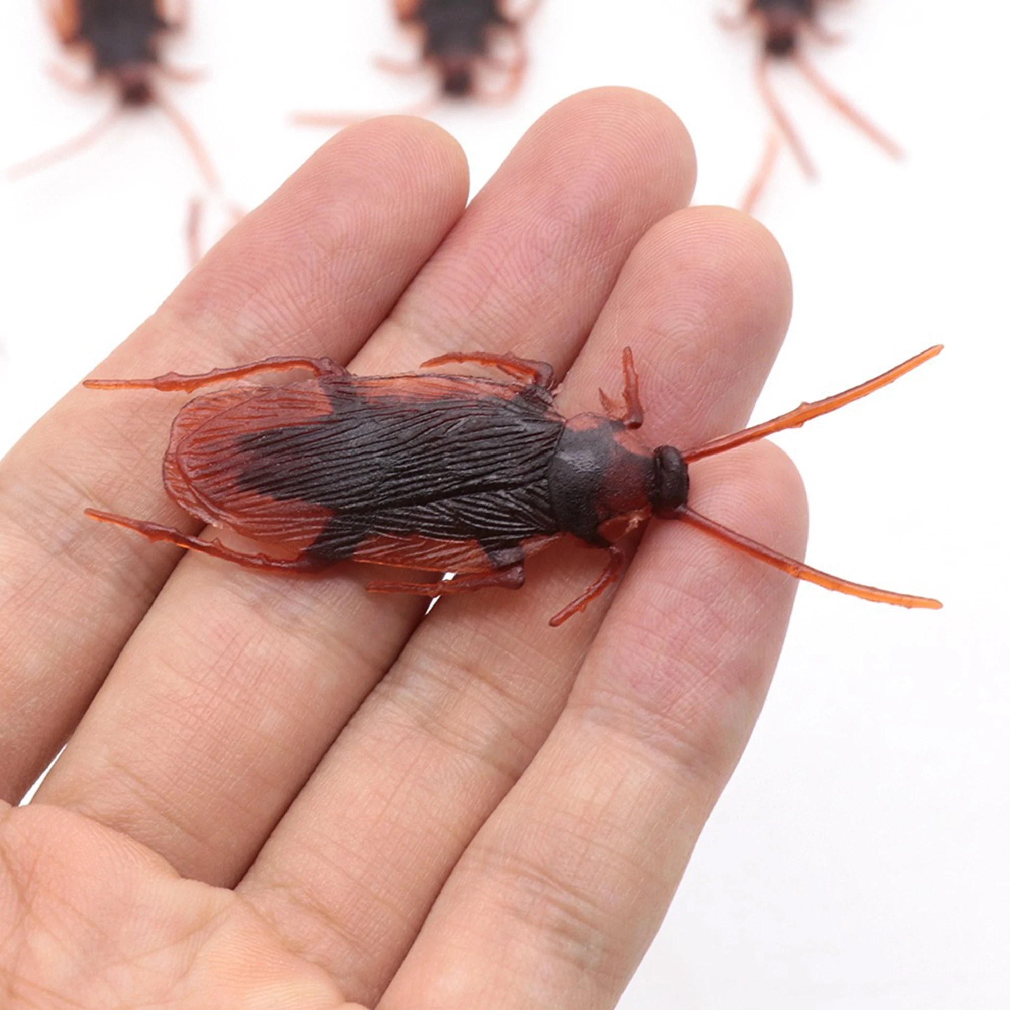 5/10/20/50 個シミュレートゴキブリ 7*2 センチメートル装飾虫ハロウィンいたずらゴキブリ小道具パーティーお化け屋敷 DIY 装飾おもちゃ ZYF