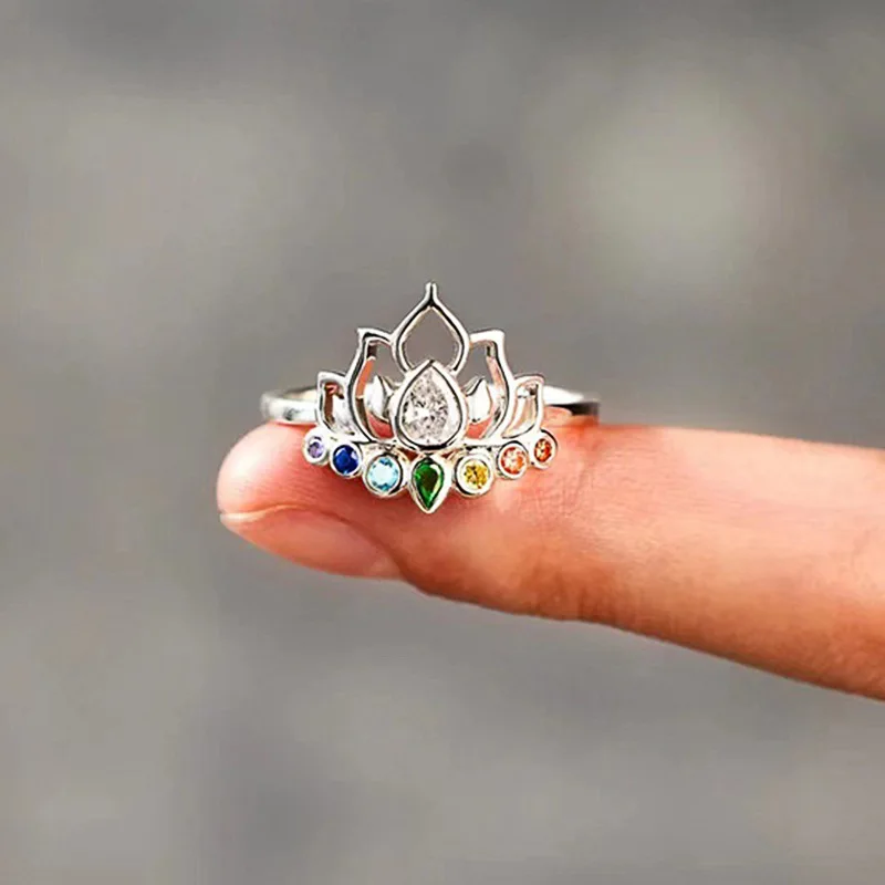 2024 Colorful Zircon Lotus Flower Ring for Women, European and Korean Elegant, Small, Fresh, Personalized Daily Wear Jewelry