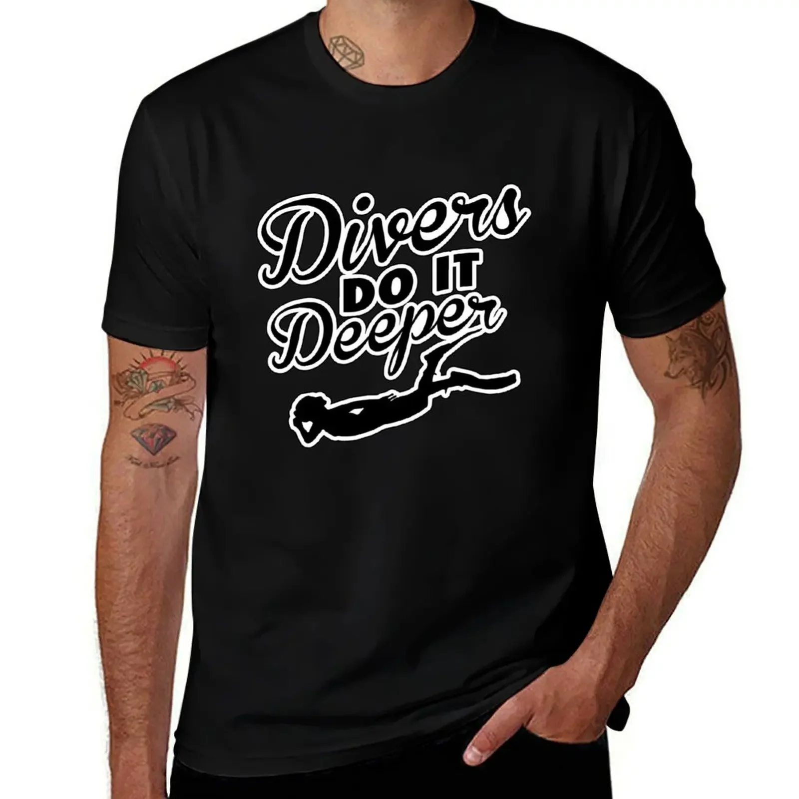 Divers do it deeper T-Shirt oversize t-shirts man shirts graphic tee boys whites custom t shirt mens shirts graphic tee