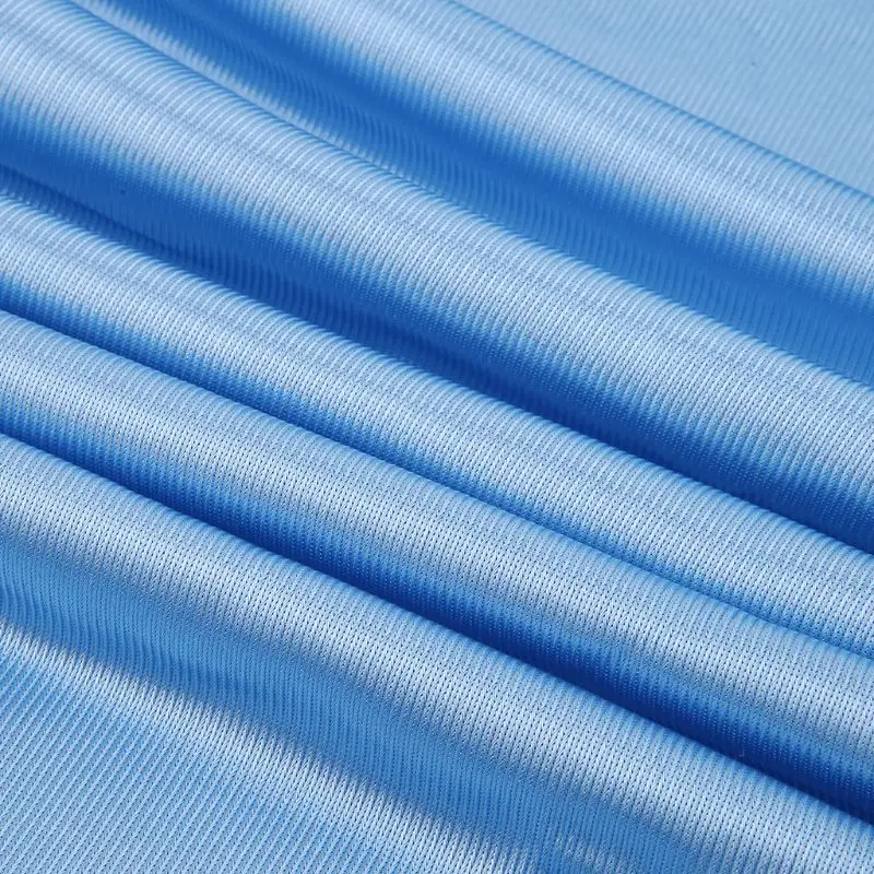 タンクトップのためのバスケットボールサッカールーズジム