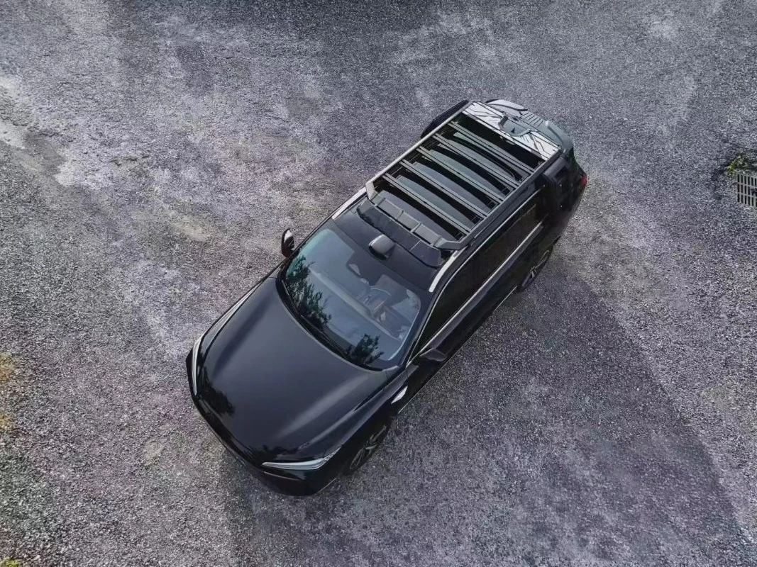 Iron Off-road Roof Mount Luggage Rack with Ladder and Side Window