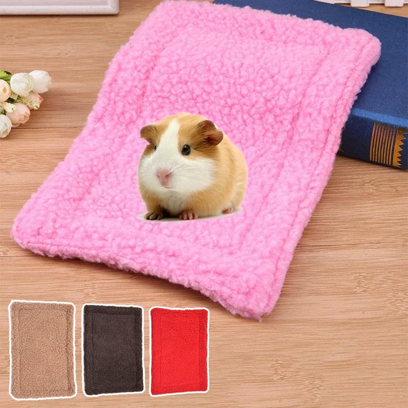 Soft Pet Blanket Mat Small Animal Guinea Pig Hamster Bed Squirrel Hedgehog Rabbit Chinchilla Mat Nest