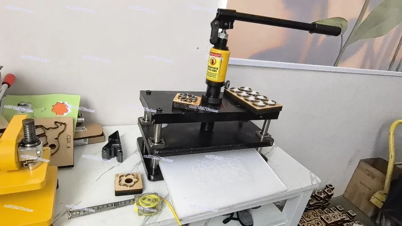 Hydraulic manual die-cutting machine, small press, knife die, stamping machine