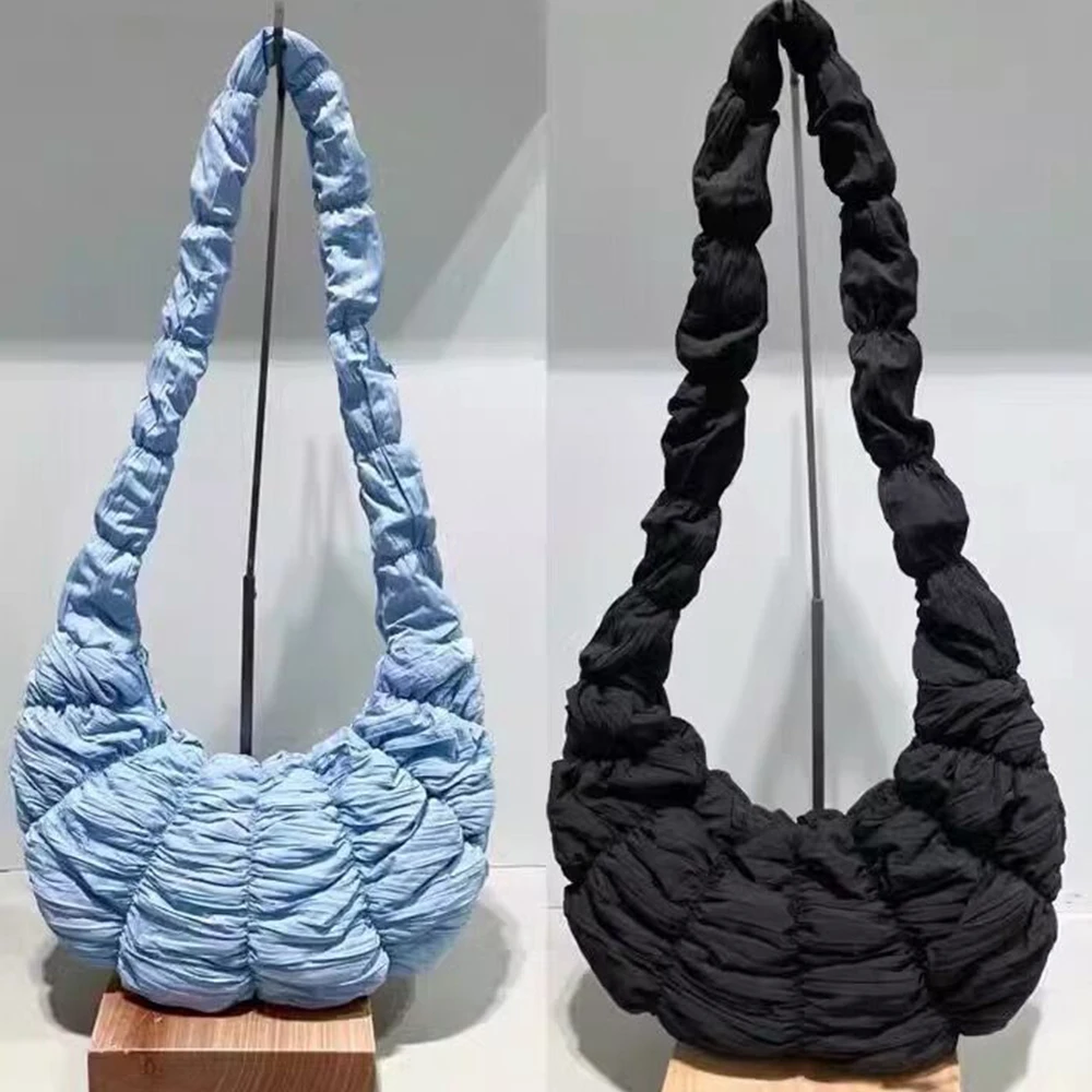 Koreanische Art Quilten Umhängetasche geschwollene weiche Wolken taschen Hobos geraffte Einkaufstaschen für Frauen Designer Croissant Umhängetasche 2024