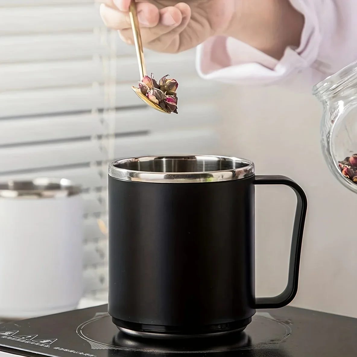 1 Stück-Kaffeetasse mit Griff, Kaffeetasse aus Edelstahl 304, Wasserbecher, Sommer- und Wintergetränke, Geschenk