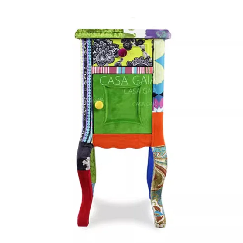 Luxury European-style cloth contrasting color solid wood bedside table, side cabinet and locker are fully equipped