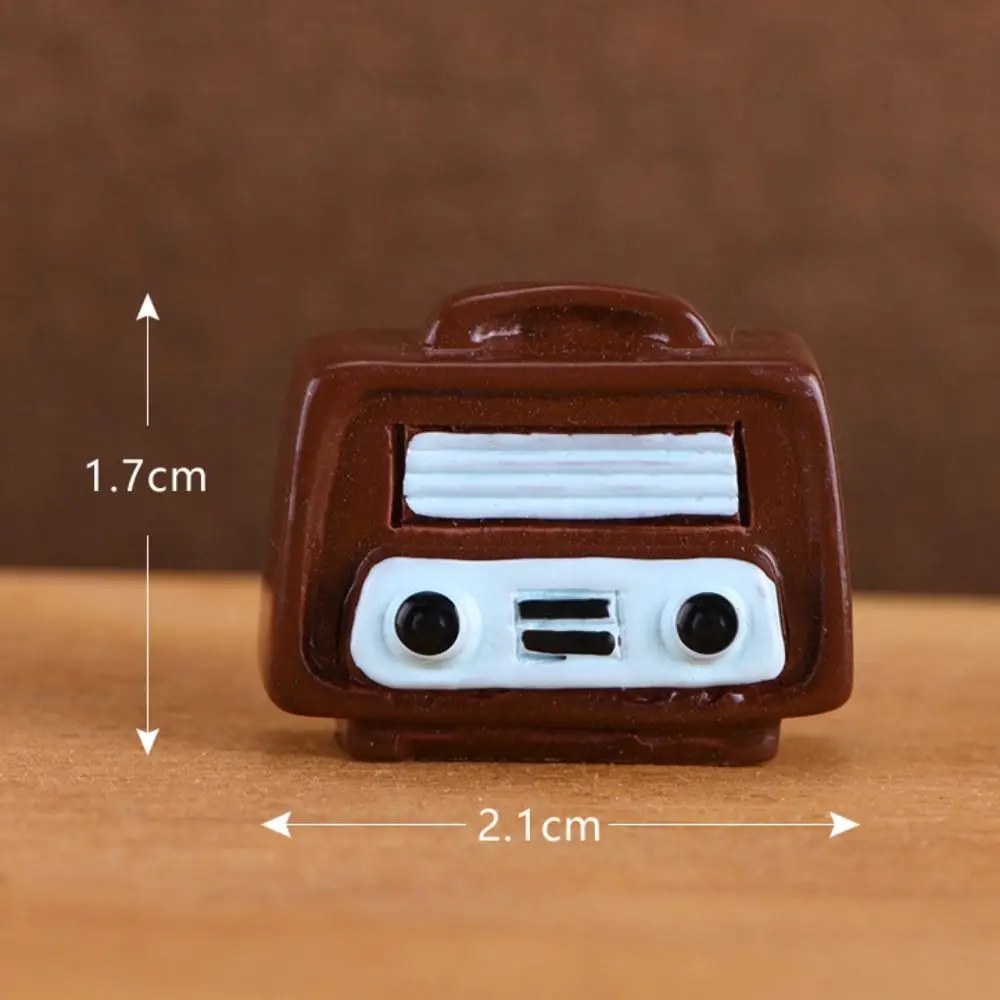 Home Decoration Retro Nostalgic Figurine Mini Doll Houses Figure Camera Miniatures Model Creative Resin