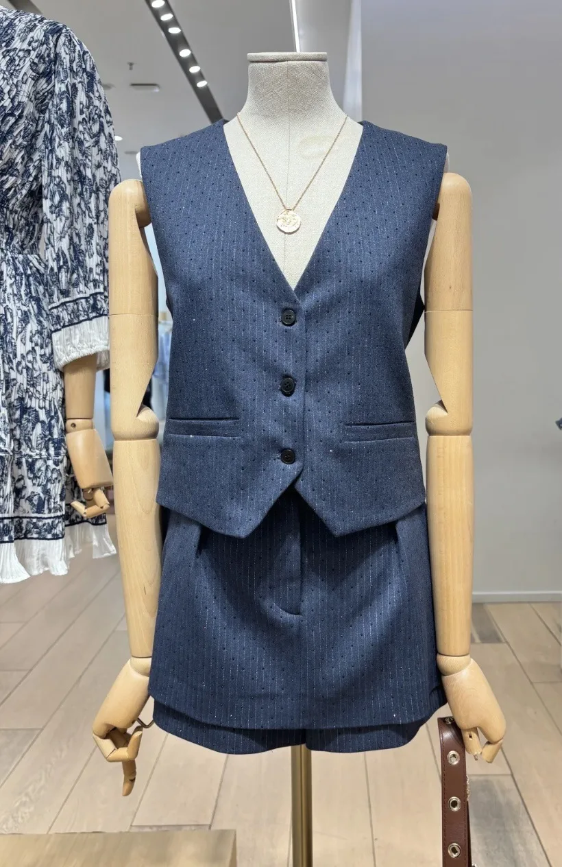 

Spring/Fall Women V-Neck Striped Print Rhinestone Sleeveless Solid Culottes Set Single Breasted Vest + High Waist Elegant Shorts