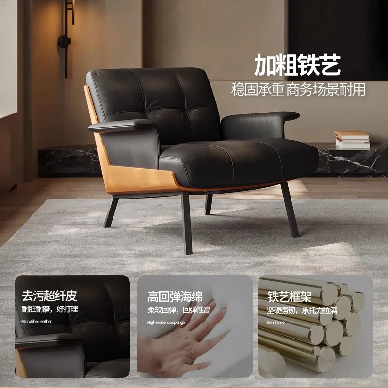 Craftsman Italian single sofa chair Designer villa B & B living room bedroom balcony reading leisure chair