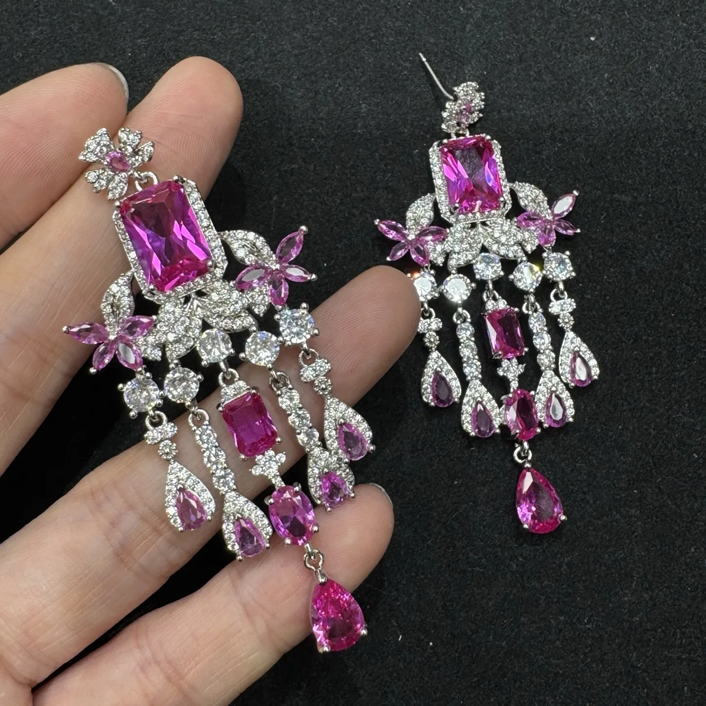 Pendientes de Lujo para Mujer, para Bodas, Cenas, Galas, con Circonitas Brillantes, en Color Fucsia, Rojo Óxido y Champán