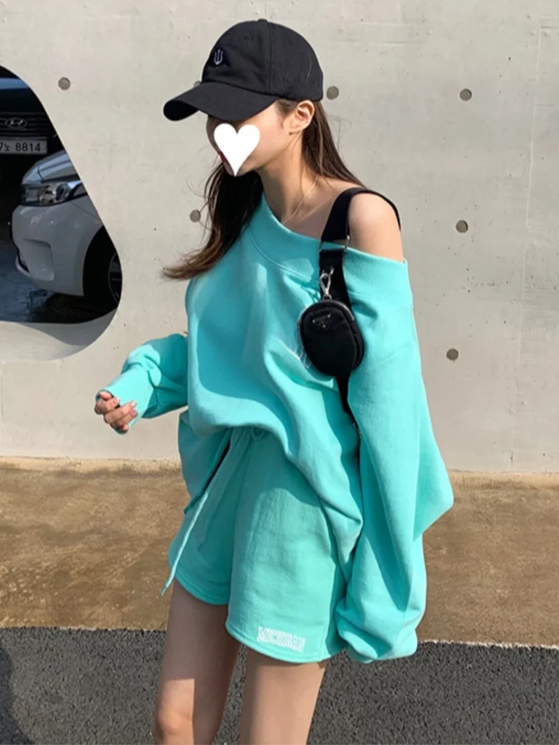 

Повседневный женский комплект из двух предметов Spor, свободный свитшот с открытыми плечами, модная удобная хлопковая одежда весны 2025 г.