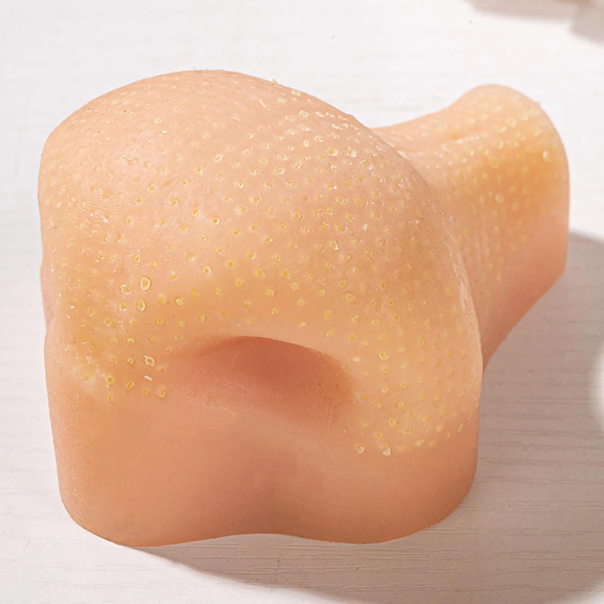 ของเล่นบีบคลายเครียด รูปทรงสตรอว์เบอร์รี บีบสิว จำลองการบีบสิว ของเล่นตลก ช่วยลดความเครียด ทำความสะอาดสิวเสี้ยน