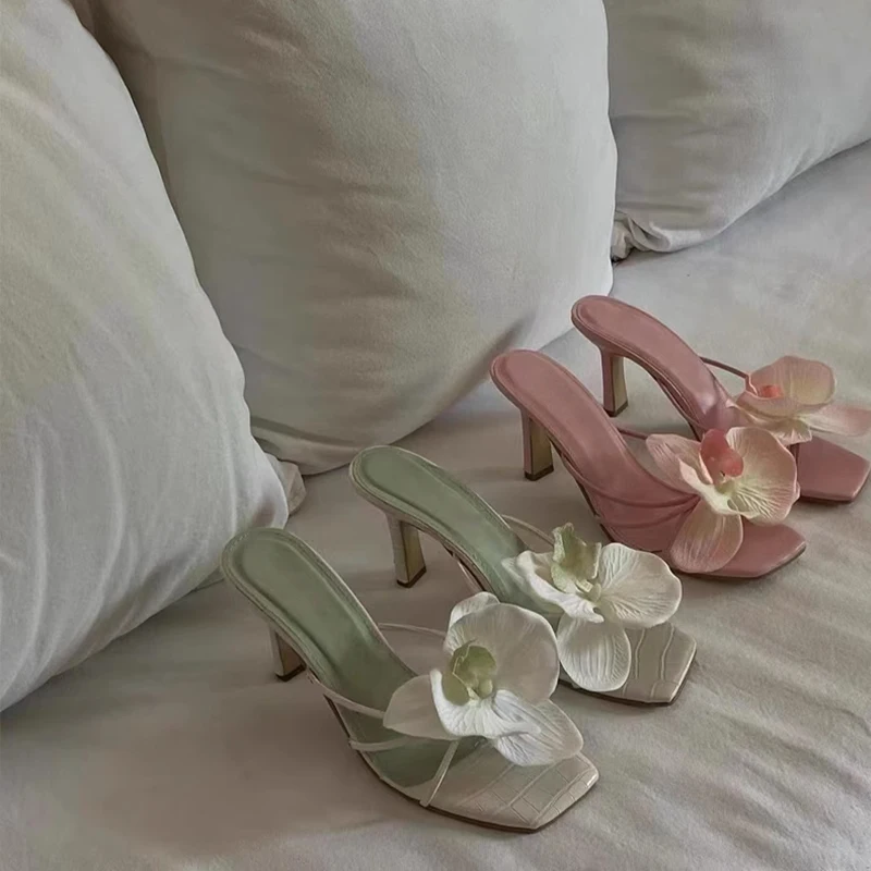 Infradito con tacco alto fiore rosa verde quadrato Toer scarpe da spiaggia per le donne estate indossare sandali a spillo con Slingback rosso 2024