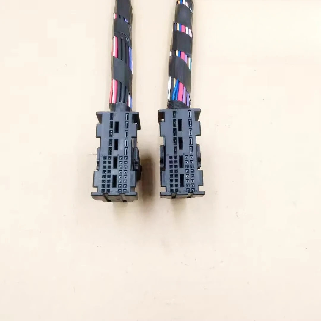 

1pc for BMW Amplifier plug