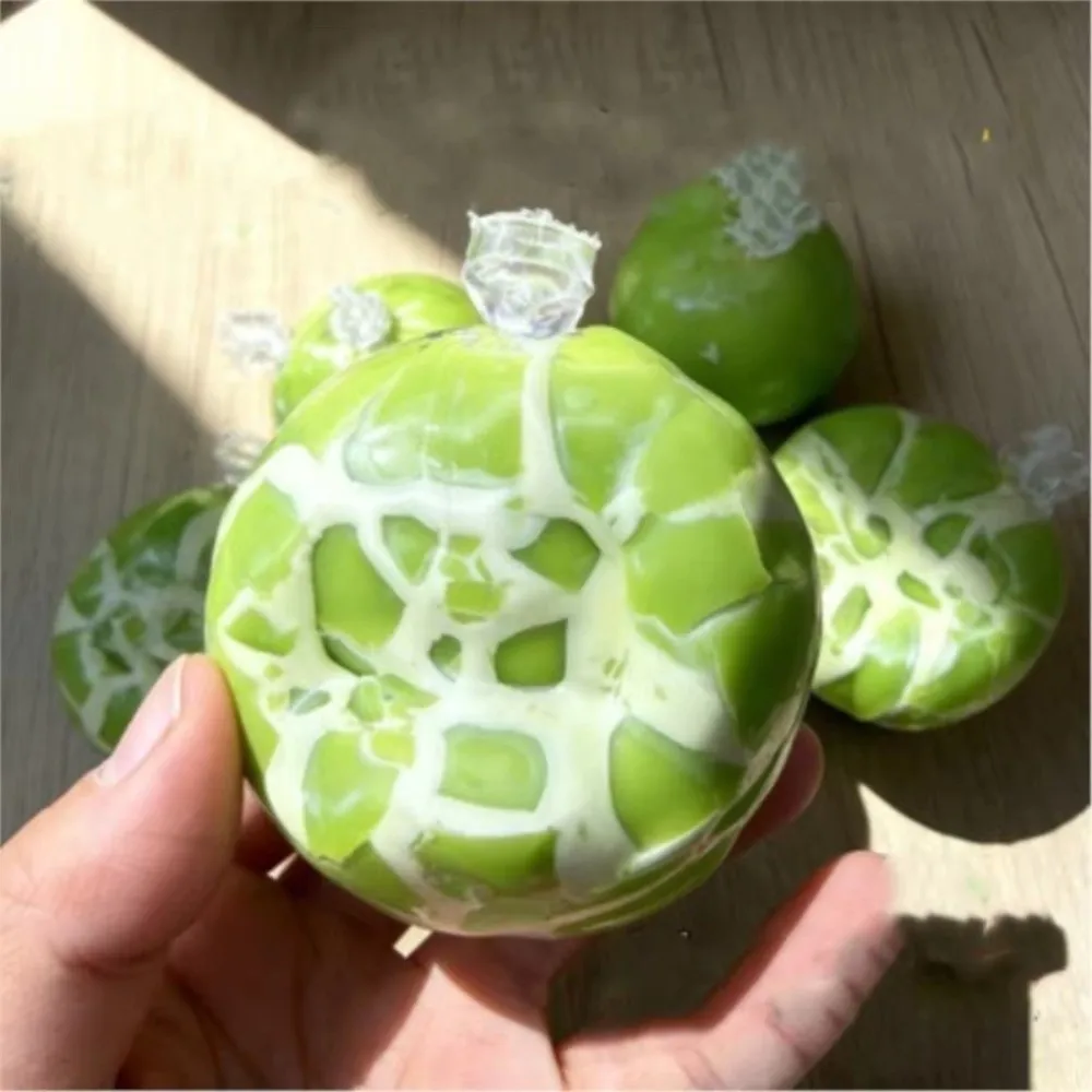 Green Grape Design Wax Cracking Squeeze Crackable Texture Crispy Feel Crunchy Sound Ball Soft TPR Handmade Craft