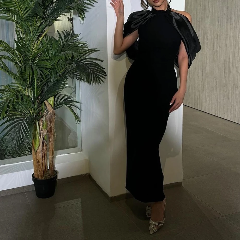 

Customized Exquisite Halter Off the Shoulder Flowers Crystal Backless Evening Dress Graceful Jersey Satin Black Robe de soirée