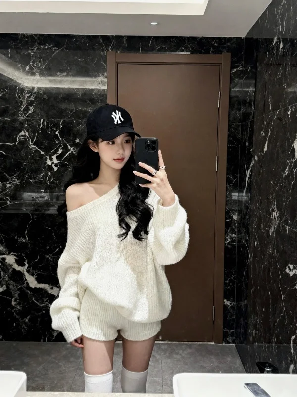 

Корейский модный комплект для подружек невесты с открытыми плечами, женский костюм для ранней осени, новый уникальный трендовый комплект из двух предметов