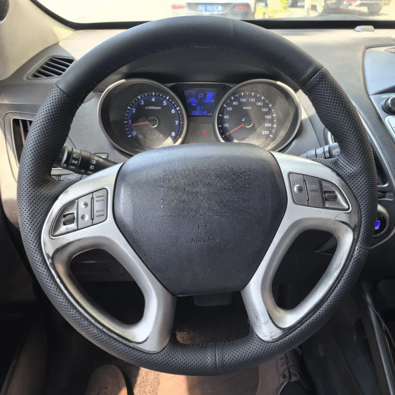 

Чехол на руль из натуральной кожи для Hyundai ix35 Tucson 2 2011 2012 2013-2015 чехол на ручку салон автомобильные аксессуары