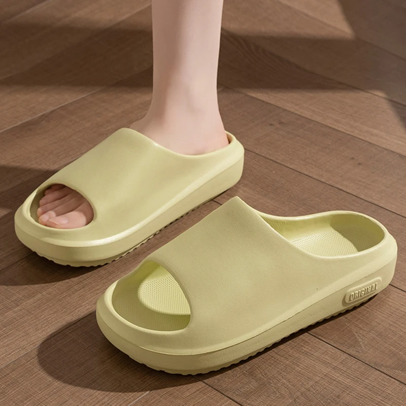 Summer Indoor Outdoor Thick Bottom Eva Slippers Women 2025 Thick Platform Beach Slides Woman Lightweight Non Slip Bathroom Shoes