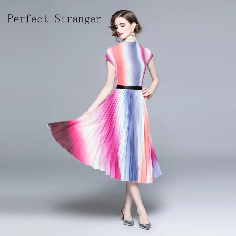 High Quality Colorful New Arrival Pleasted Leisure Short Sleeve Two Pieces Dress Suits  Summer Dress Women 2024