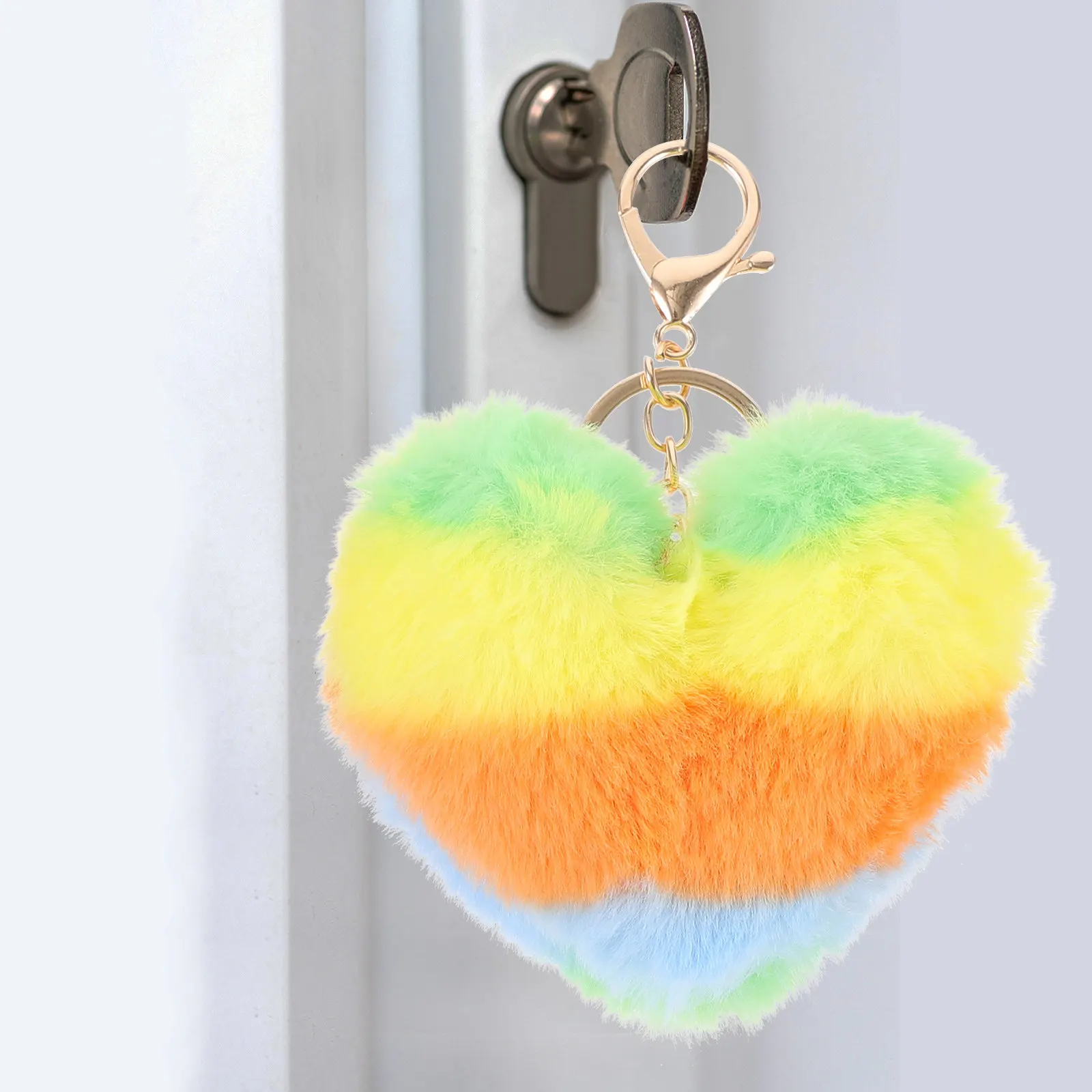 

8Pcs Heart Keychain Colorful Striped Design Soft Wool Material Keychain for Women Bag Charm Purse Decoration Backpack Car Keys