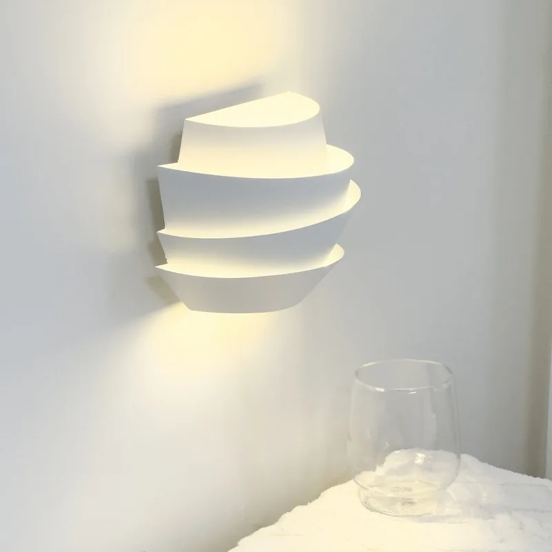 Pinecone Wall Lamp Nordic Designer Bedroom Bedhead Modern Minimalist Corridor Decoration Danish Creative LED Bracket Light