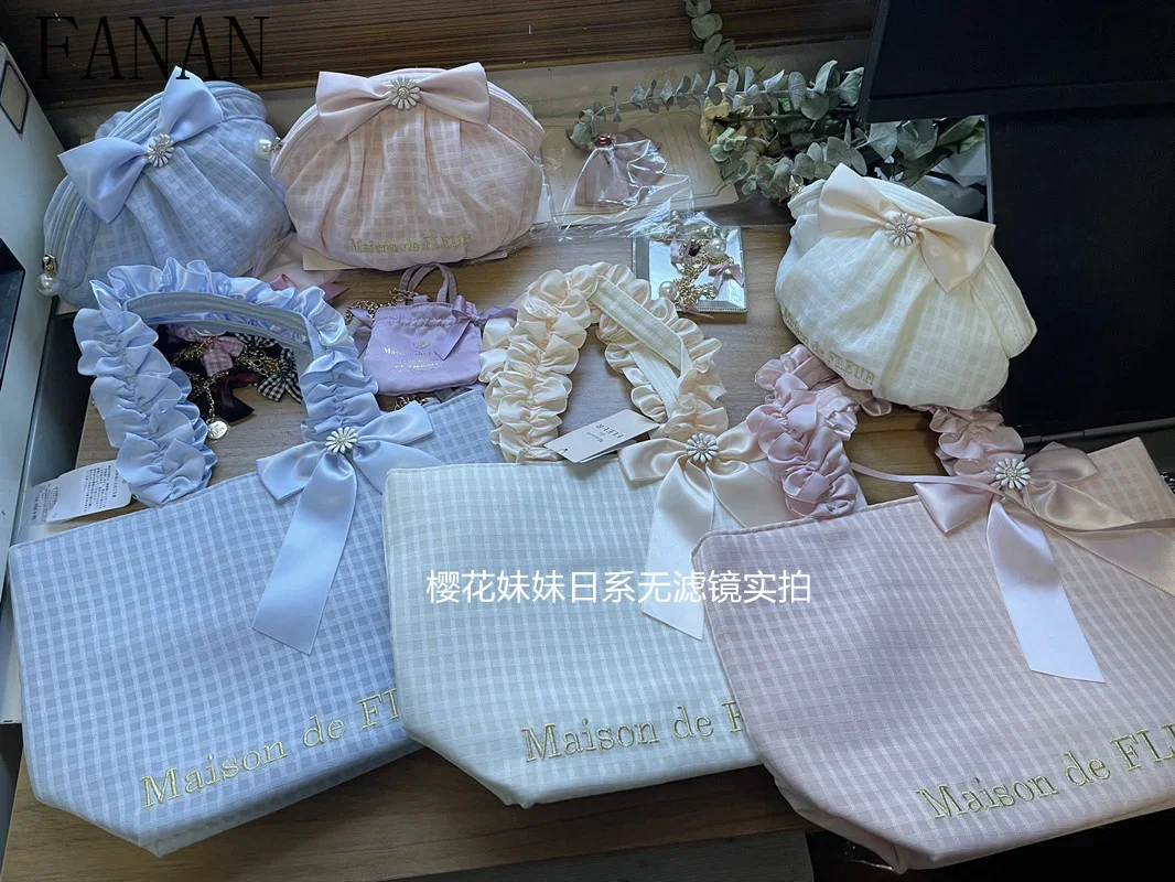 Новинка 2025, летние портативные сетчатые женские сумки в японском стиле, милые женские клатчи, повседневная элегантная косметичка женская