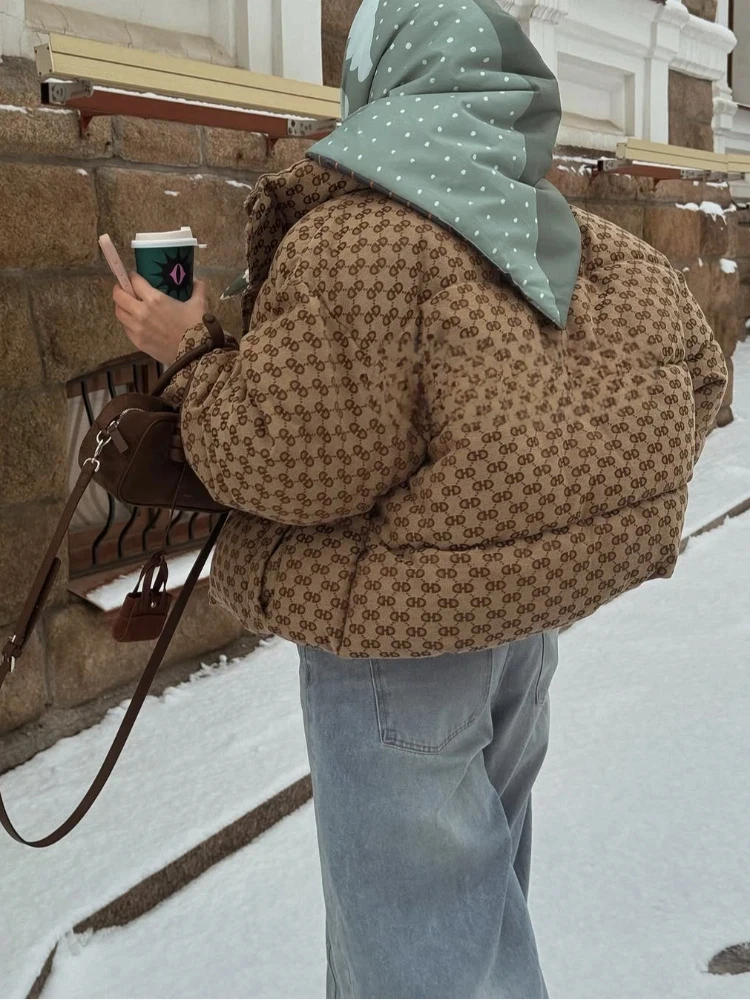 طباعة سترة قطن النساء الملابس الاتجاه سستة سترات منتفخة أسفل معاطف القطن تصميم 2025 خمر يندبروف ملابس خارجية