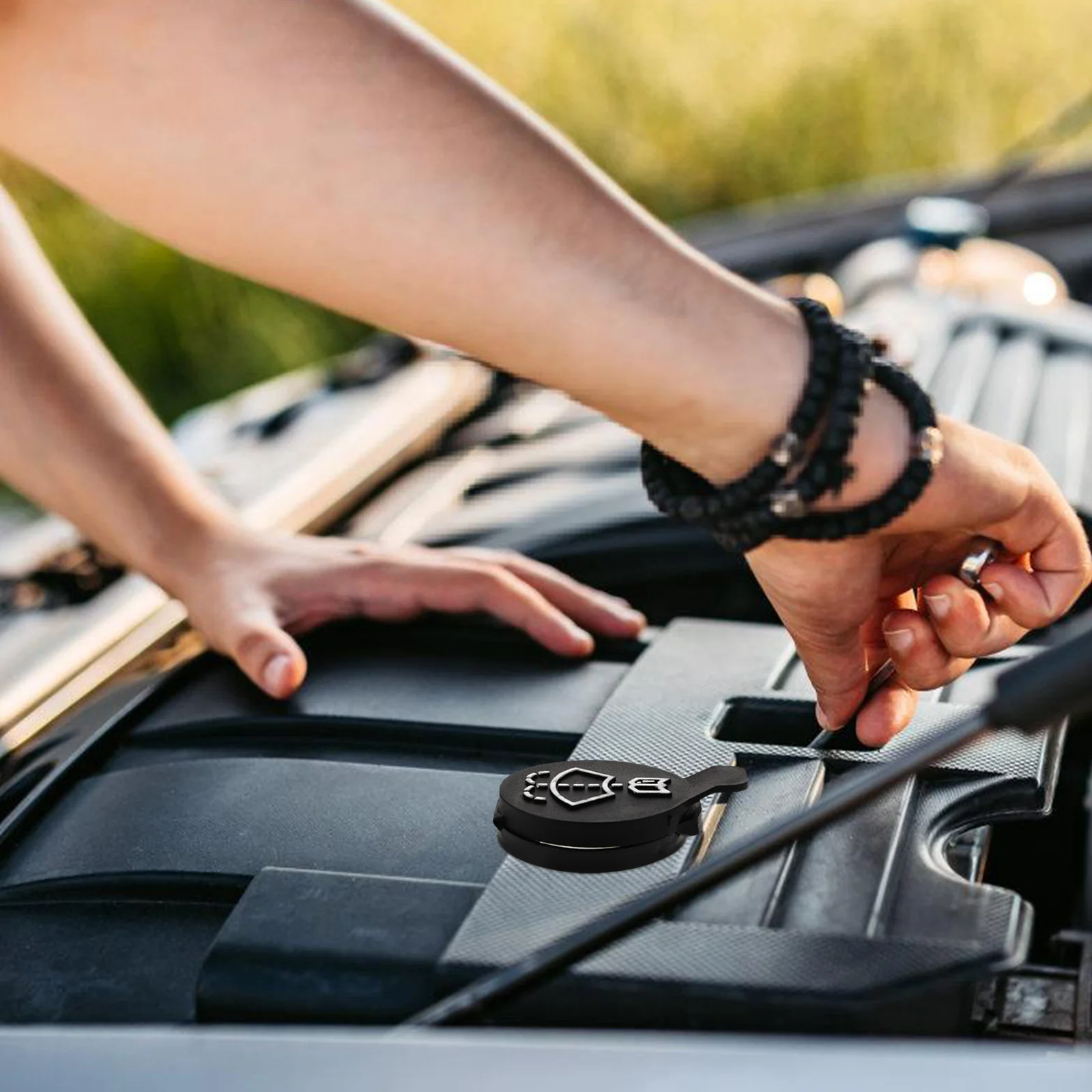 Tutup Reservoir Mesin Tutup Radiator Pendingin Tahan Lama Tidak Perlu Alat Perlindungan Tumpahan Aksesori Mobil Tutup Pengganti Reservoir