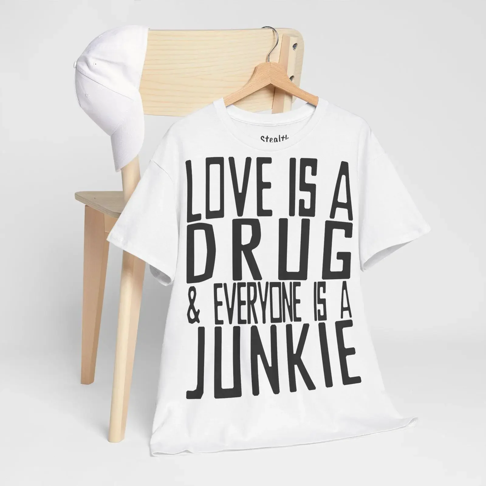 Love is a Drug Slogan T Shirt Relationship Quote Couples Romantic Valentine's Day Casual  vintage Washed streetwear Versatile