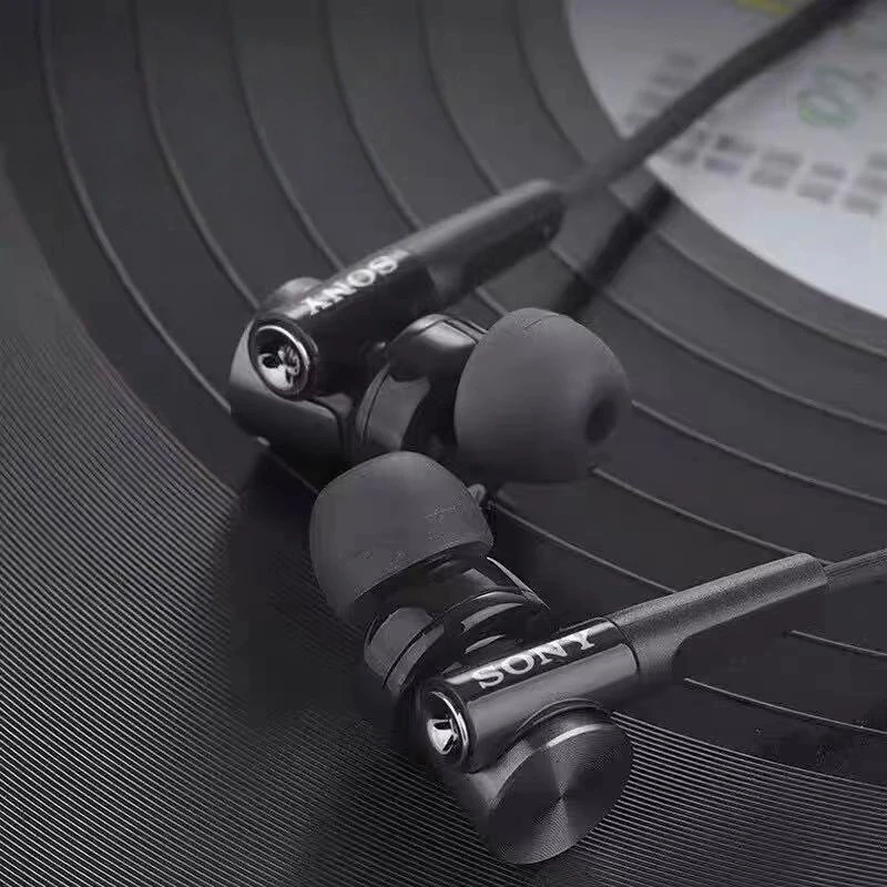 Audífonos Intrauditivos con Cable SONY MDR-XB75AP Extra Bass con Micrófono, Carcasa de Aluminio, Cable Antienredos para Llamadas y Música