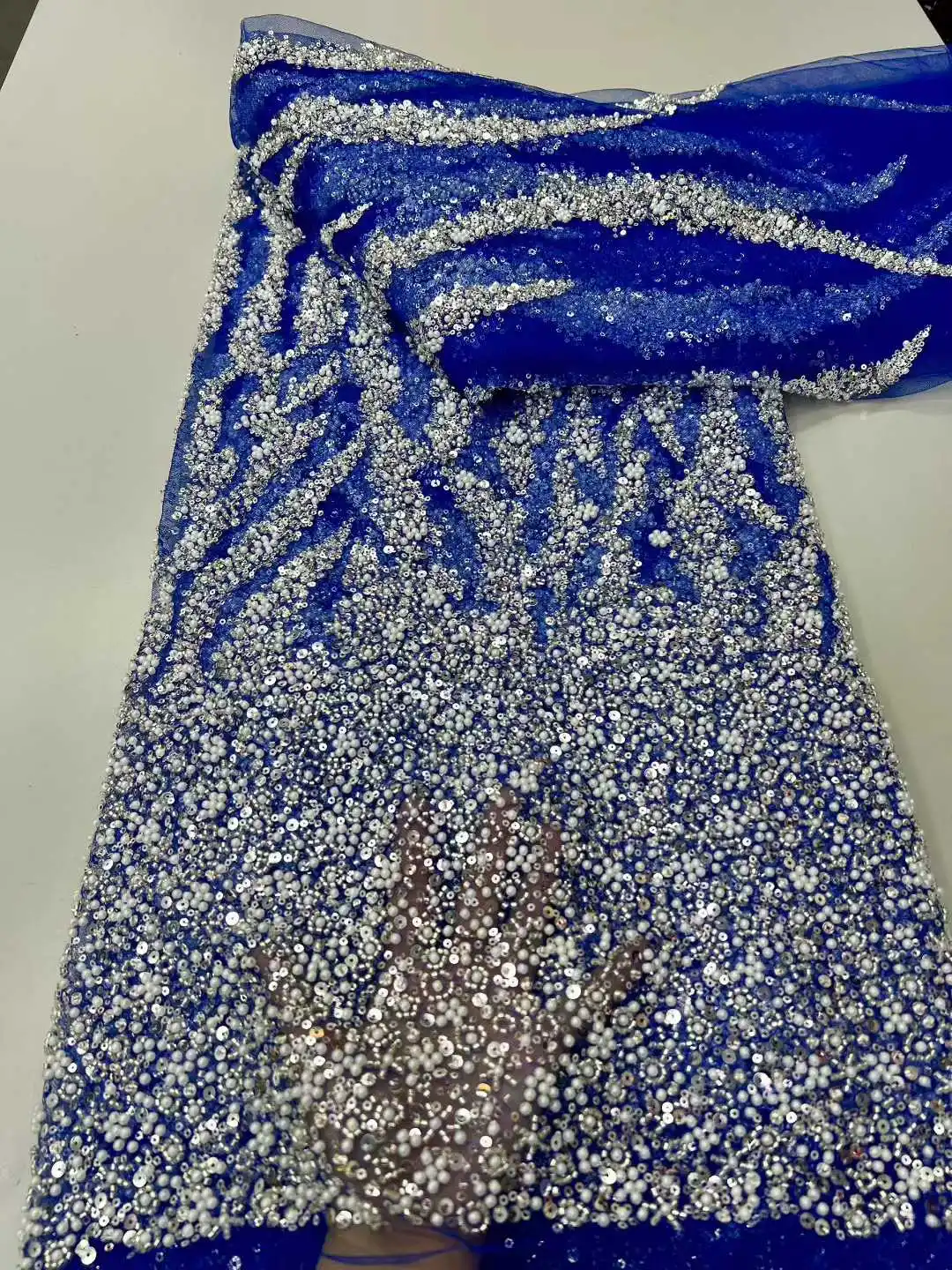 

2025 New Design African Nigerian High-Quality Sequins Tulle Lace Fabric for Prom Dresses Beaded Embroidery Sewing Net Lace Cloth