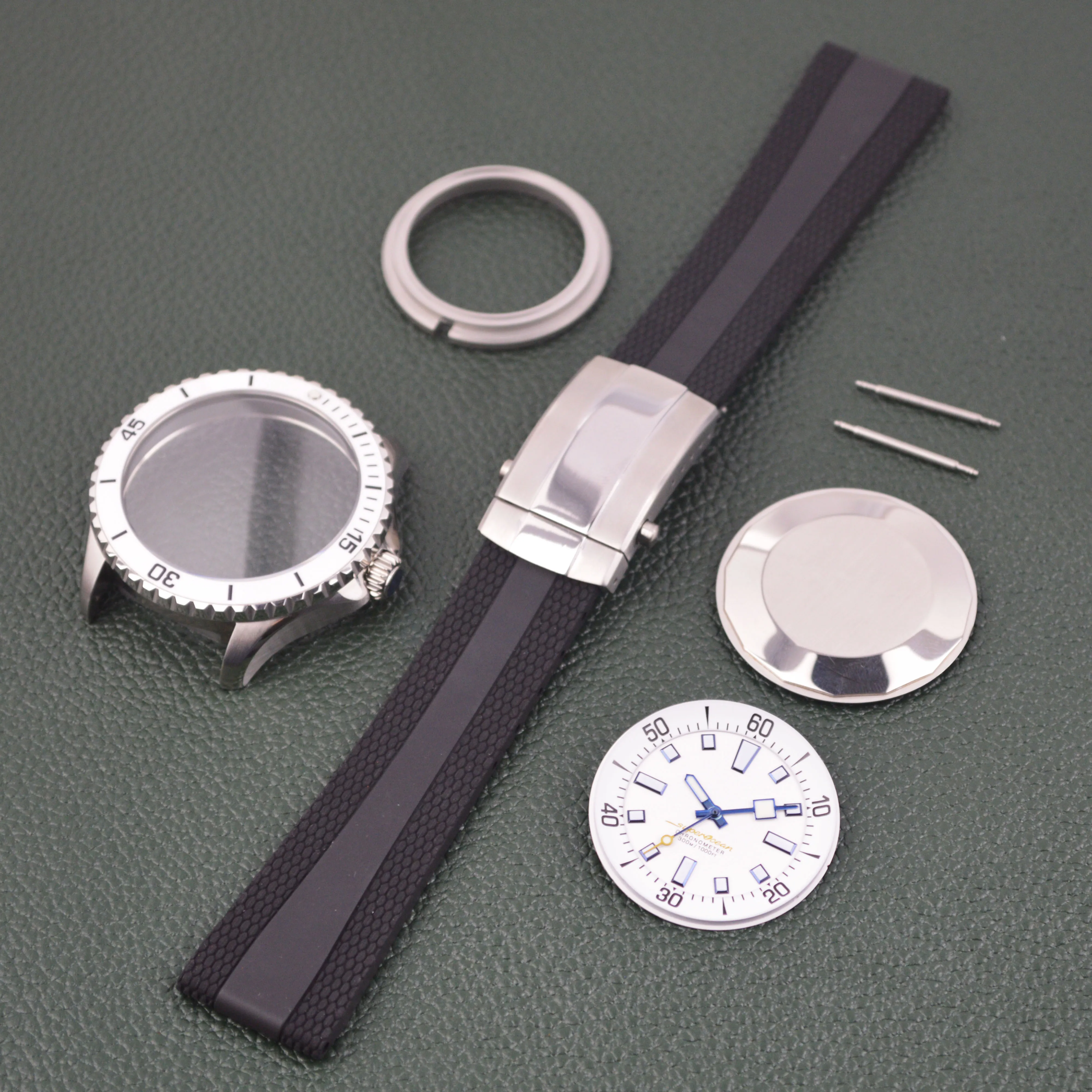 for SUPEROCEAN 44MM Watch Case Luminous Dial Pointers Fluororubber Strap 200m Dive Stainless Steel Case fit NH35 NH36 Movement