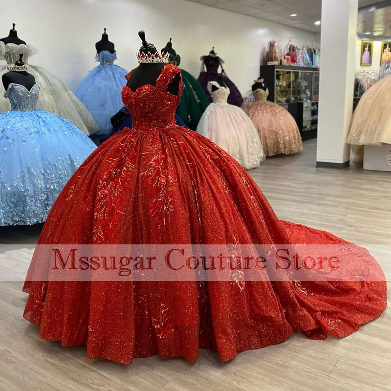 فساتين Quinceanera مزينة بالدانتيل ومزينة بالخرز ، فستان عيد ميلاد بدون الكتف ، فستان بلون أحمر لامع مطرز بالخرز ، فستان حلو 16 ، 2023