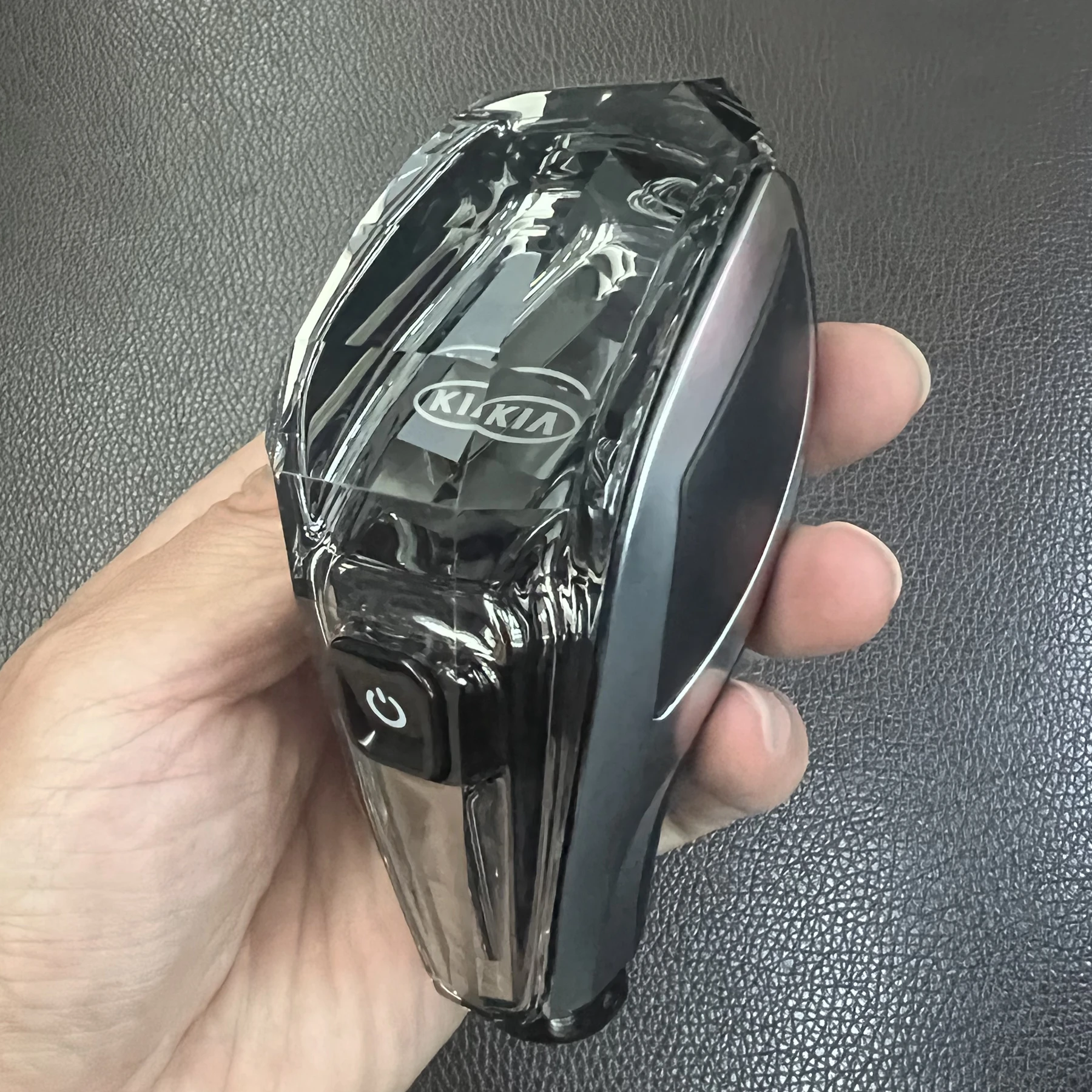 Crystal shift handle is suitable for cerato sportage sportage R sorento K 2 K 5 automatic shift head without unlock button.