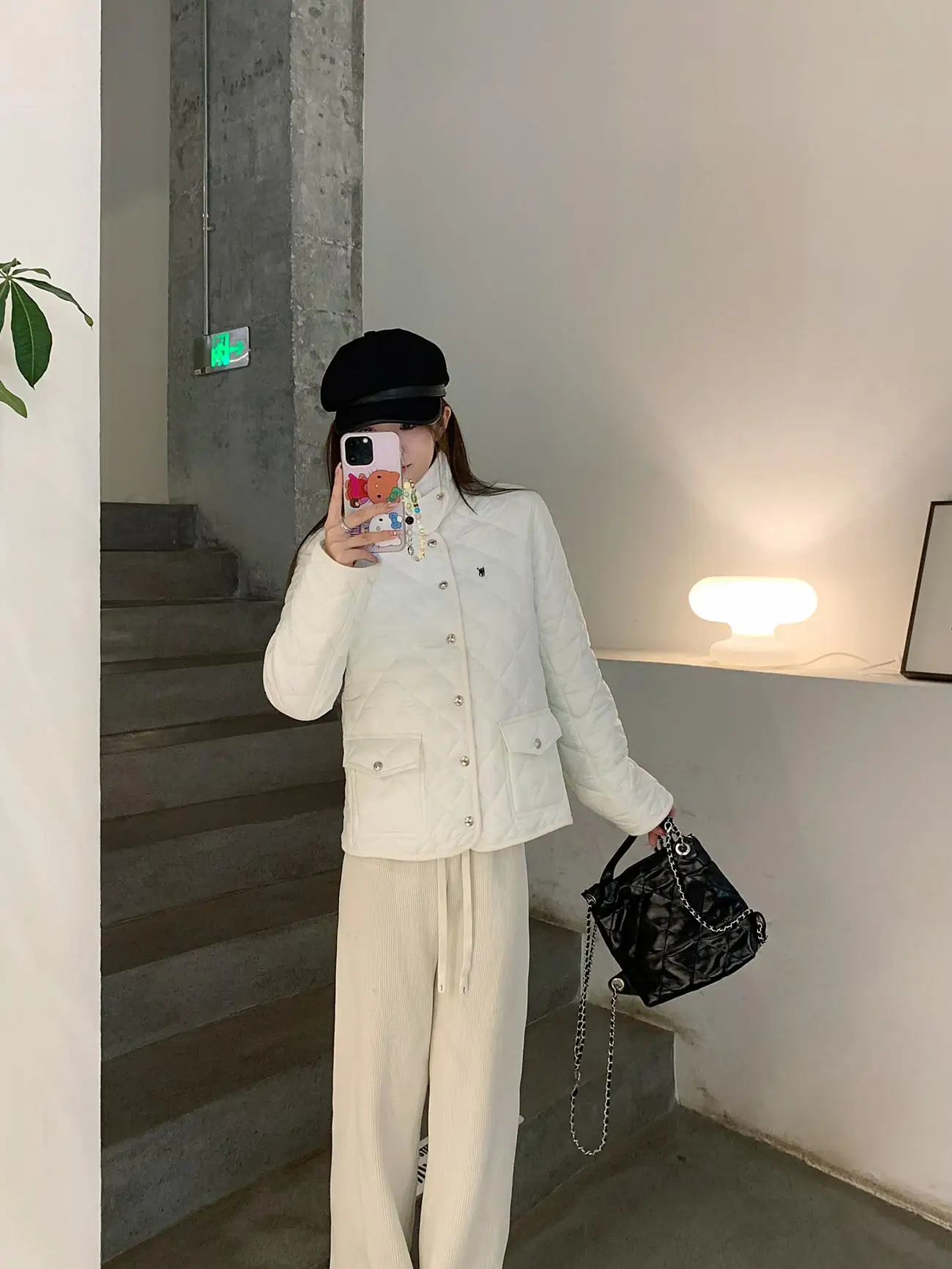 

Белая хлопковая стеганая куртка с вышивкой и ромбовидным узором в стиле ретро, прямого кроя, для повседневной носки