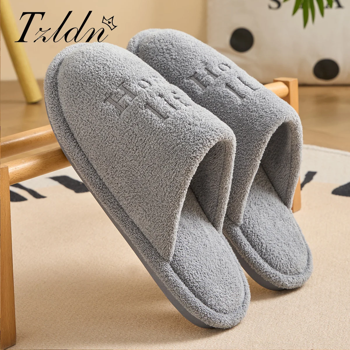 TZLDN 36-45 Größe Unisex Hausschuhe Weiches Fell Hausschuhe Warme Innen Flache Rutschen Rutschfeste Paare Schuhe Schlafzimmer Licht Slience Flache