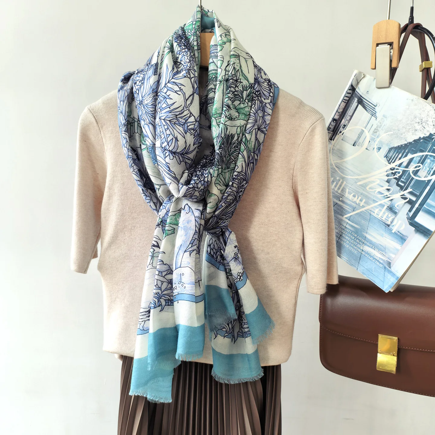 Women's 100% Wool Large Square Scarf Oriental Garden Chinese‑Style Print Shawl Wrap Fashion Scarf for Neck Shoulder Cape