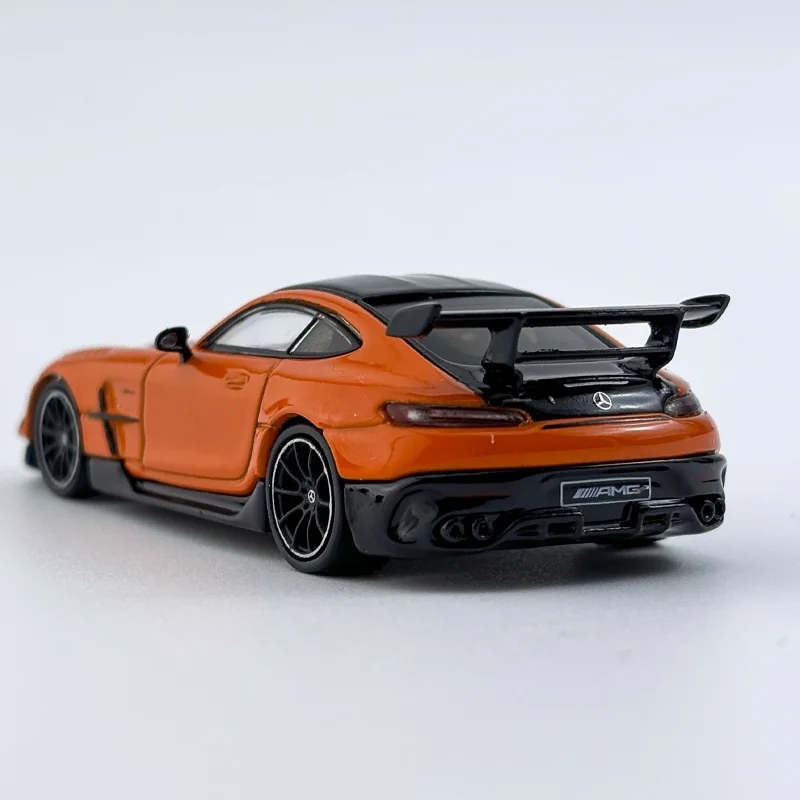 Asfalt Werkt 1/64 Mercedes-Benz Amg Gt Zwart Serie Gelegeerd Speelgoed Motorvoertuig Diecast Metalen Model Geschenken