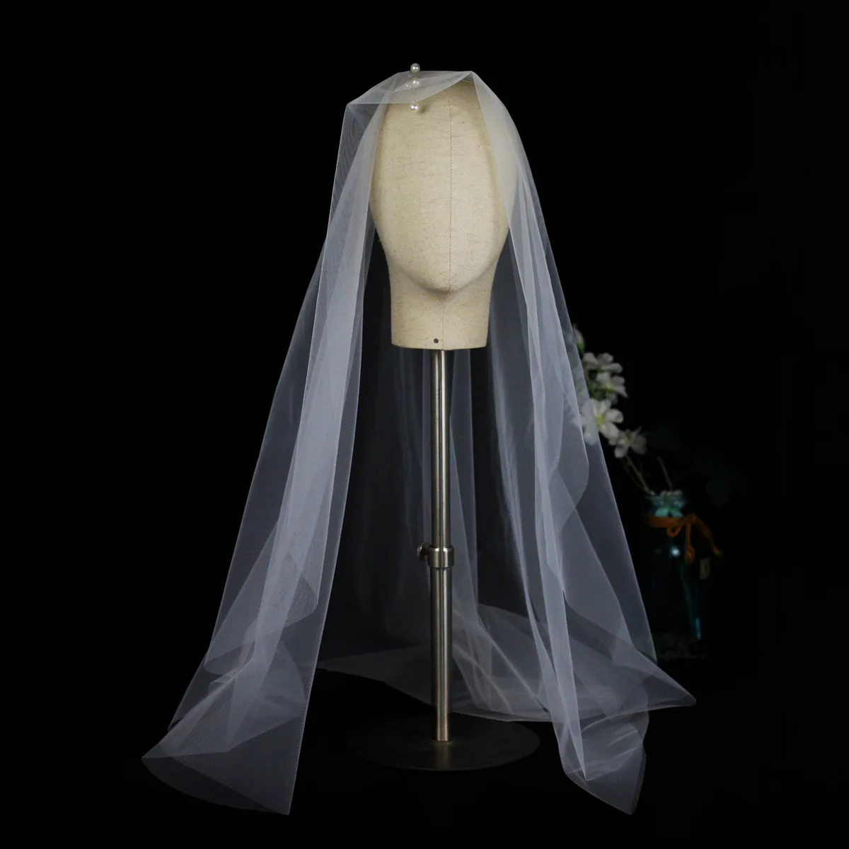 White/Ivory Romantic Trailing Cathedral Bridal Wedding Veil One-Layer Pearl Beading Headpiece EE507